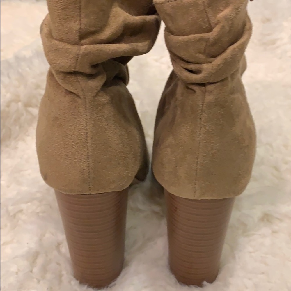 Show dazzle suede high heeled  booties - Picture 6 of 8